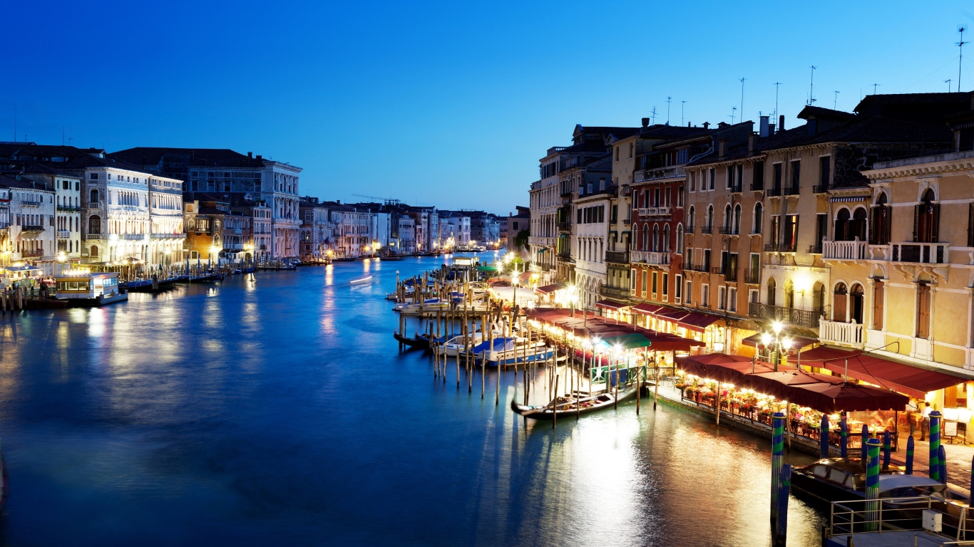 Grand Canal Venice for 1366 x 768 HDTV resolution